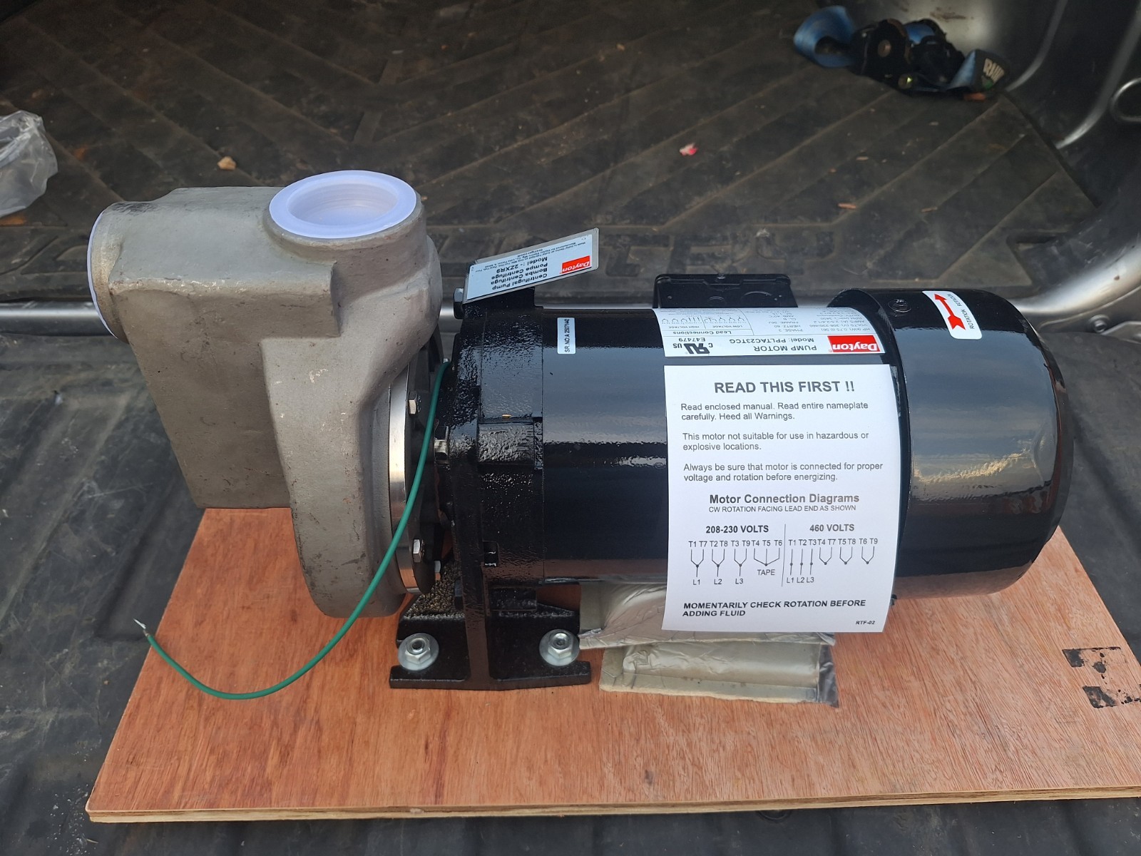 Dayton Centrifugal Pump, 3/4 , 208 to 230/460V AC, 3 Phase, 52 ft Max Head 2ZXR9