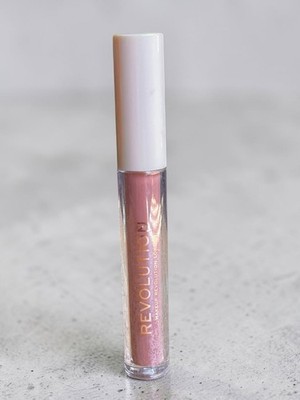 Revolution Matte Lip Gloss Nudes Collection Stripped Soft Nude Smooth Pigmented