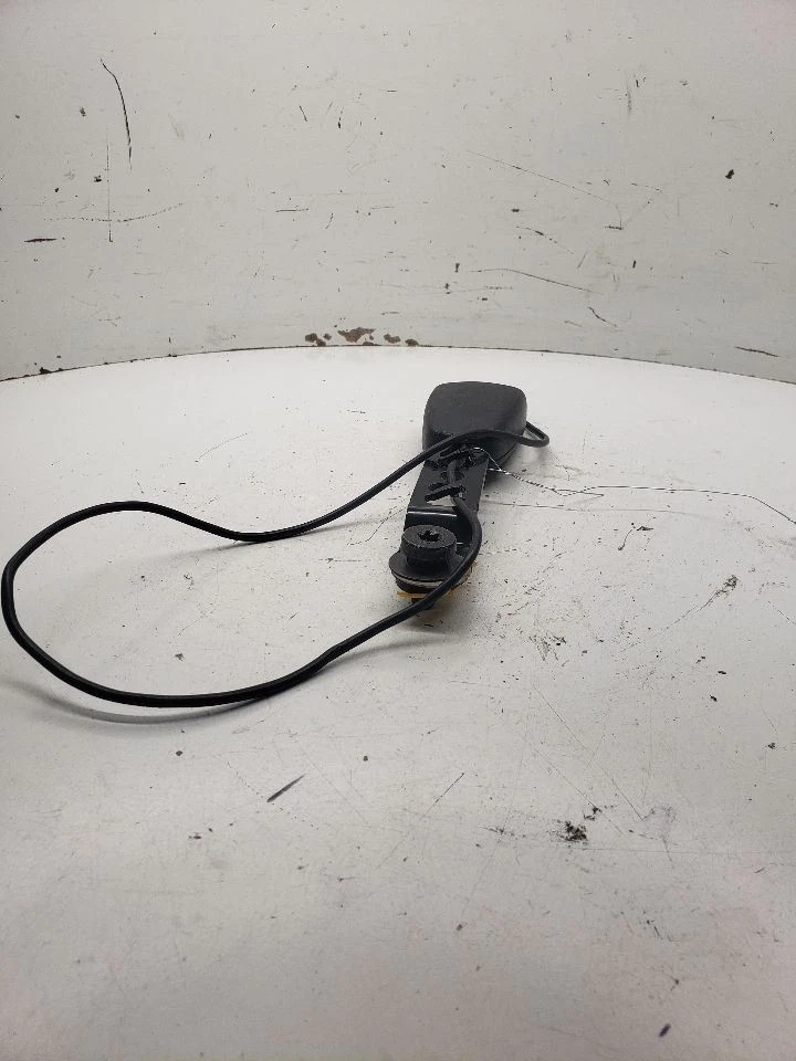 Пряжка водителя для переднего ковшеобразного сиденья ремня безопасности подходит для 05–11 14 VOLVO XC90 1356438 - Изображение 2 из 4