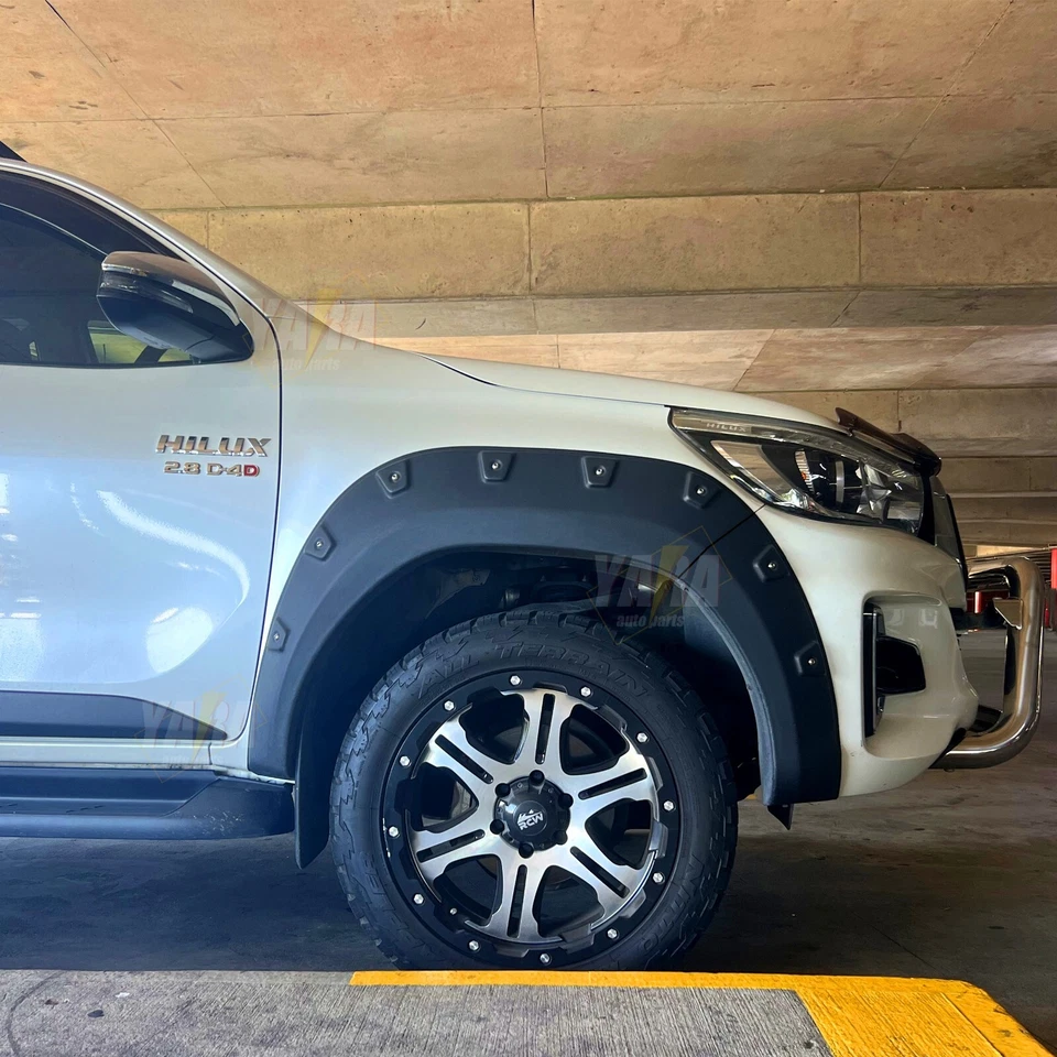 Pocket Fender Flares Suitable for Toyota Hilux GUARD ARCH Matt Black 2018-2020 - Image 2 of 4