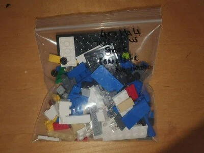 LEGO 40144 Bricktober Toys R Us Store