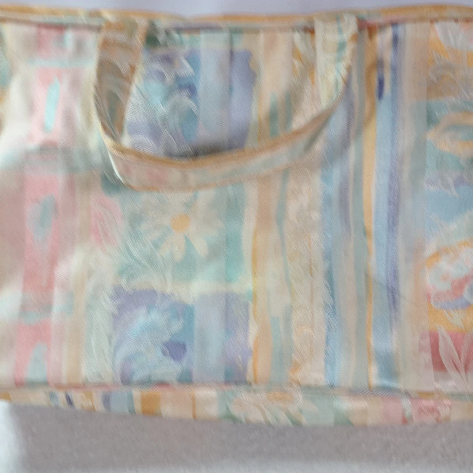 Modella Weekender Travel Makeup Case 2 Clear Pocket Cosmetic Bag Organizer - Image 2 of 4