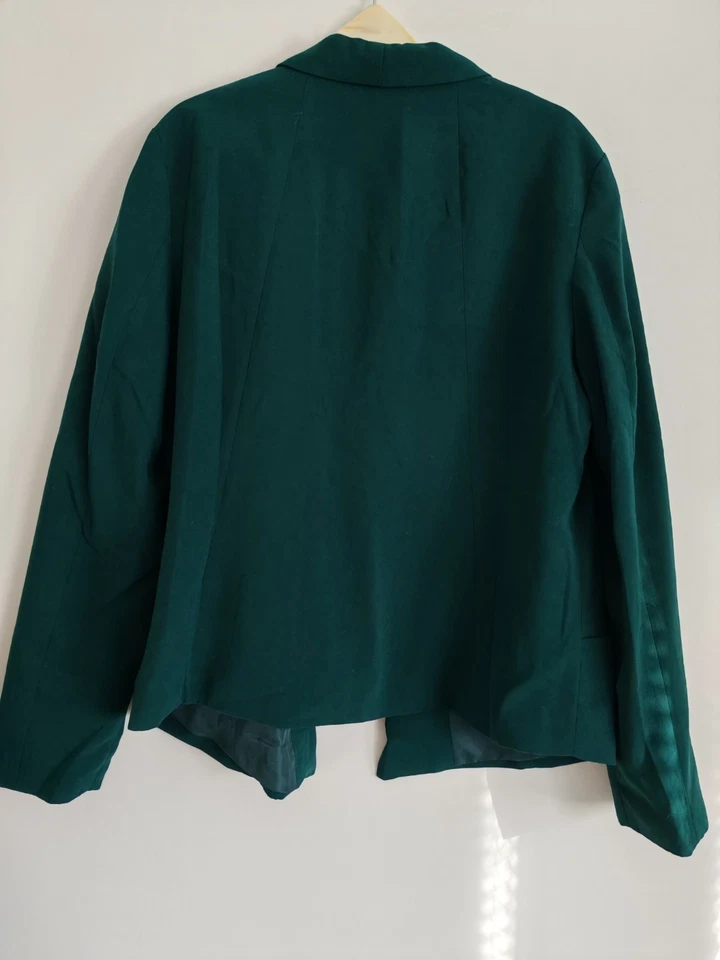 Forest Green Swing Jacket Length 58cm. Size 16. Very Good Condition - Image 2 of 3