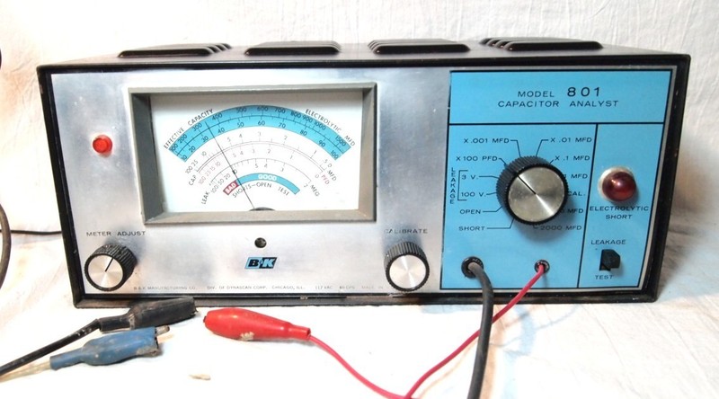 Vintage B&K Manufacturing Co Model 801 Capacitor Analyst - Powers on