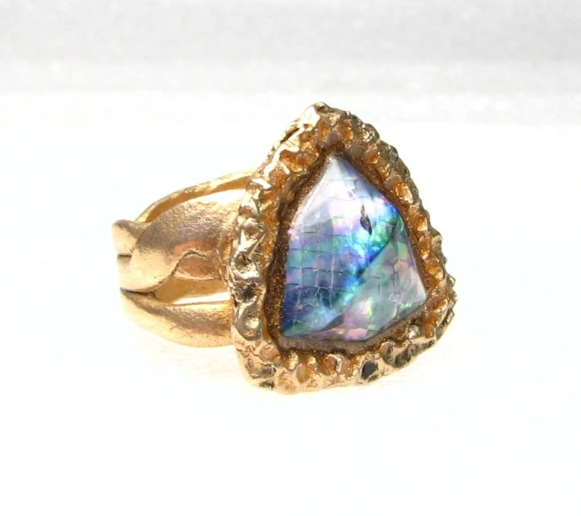 Anel de bronze dourado estilo antigo - Pedra Abalone - Tamanho 7 - Imagem 4 de 4