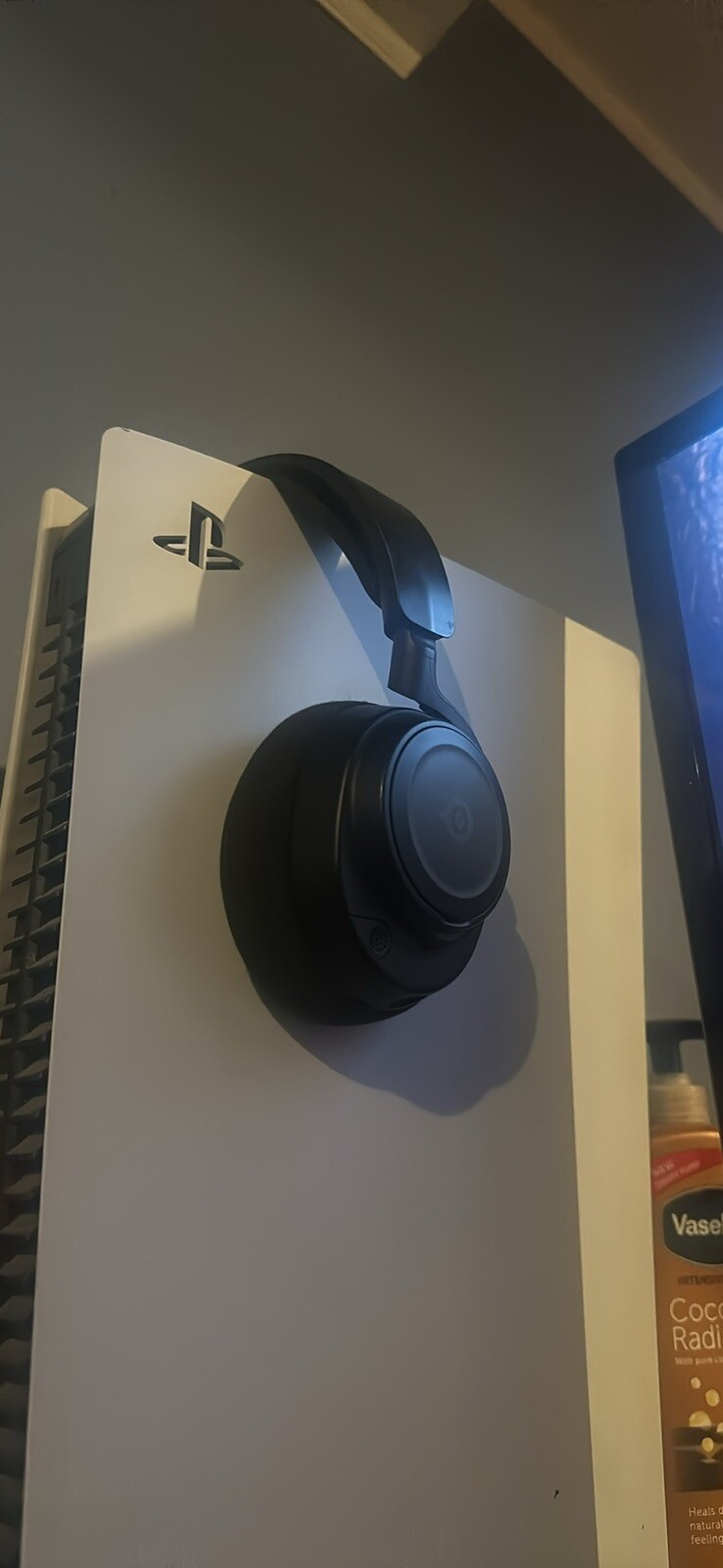 SteelSeries Arctis Nova 7 Wireless Gaming Headset with Multi-Platform Support-image