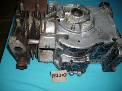 Original Rare Briggs & Stratton 6HP 142302 Engine OEM CYL BLOCK