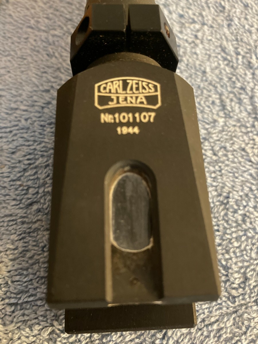 CARL ＺＥＩSS ＪＥＮＡ VINTAGE 1944 CARL ZEISS JENA REFRACTOMETER NO. 101107 IN WOODEN