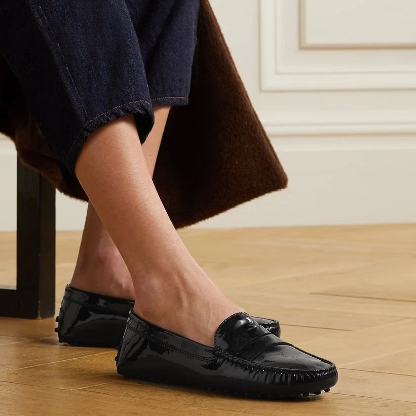 TOD’S TOD'S US 10 IT 40 Mocassini da guida donna City Gommino in pelle verniciata