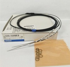E32-TC200F4 NEU OMRON E32TC200F4 Photoelectri...