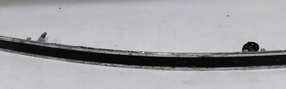 69 Ford Fairlane OEM Dash Trim INDICATOR STRIP C80B-10852-B 33694-1 - Изображение 3 из 4