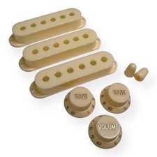 AxLabs Strat Pickup Covers Set Modern Spacing, Parchment w/ Gold Lettering