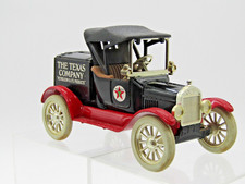 Ertl Texaco Texas Company 1918 Ford Model T Runabout Die Cast Coin Bank 3218