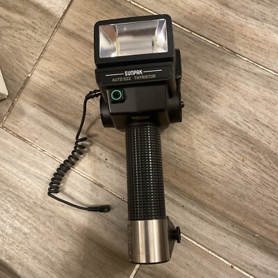 sunpak auto 522 thyristor- Missing Cords-Unsure If Working