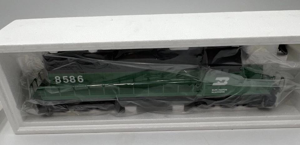 Motor diésel Lionel Burlington Northern SD-40 sin alimentación #6-18208 nuevo en caja Foto 2 de 4