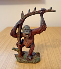 ZP138: Elastolin Lineol Vintage Orangutan