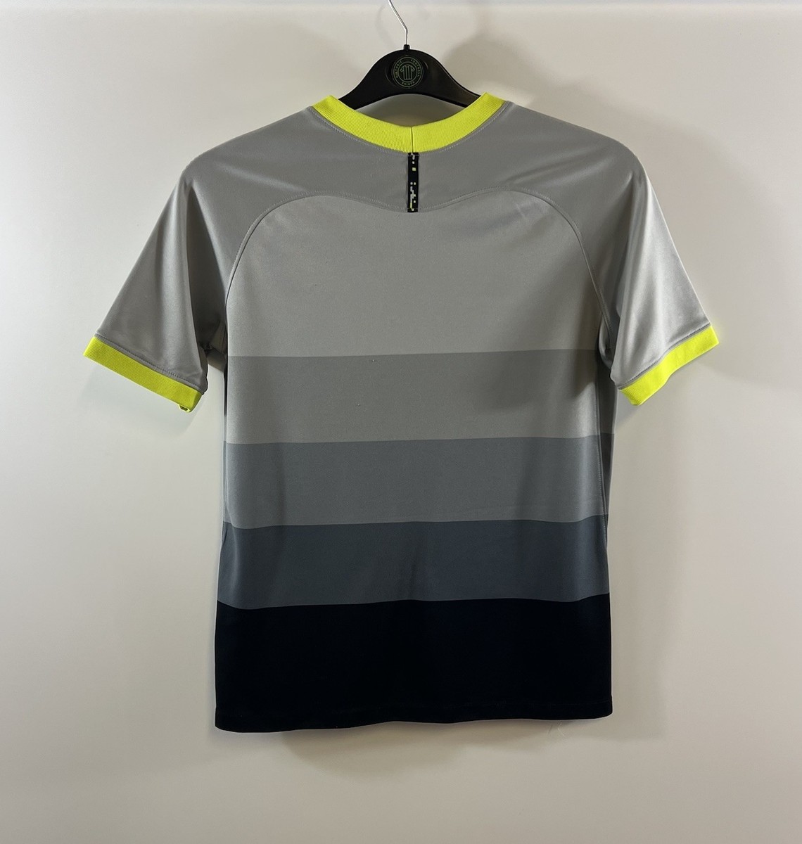 kidトッテナムホットスパー 20/21 AIR MAX ユニフォーム Tottenham Hotspur Special Air Max Football Shirt 2020/21 Children
