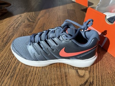 nike performance air zoom prestige
