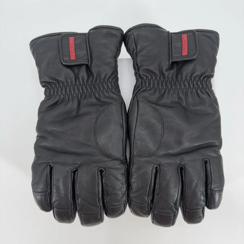 Guantes Prada Linea Rossa Red Tab Piel de Cordero Negros Talla 10 De Colección Usados en Excelente Condición Foto 2 de 4