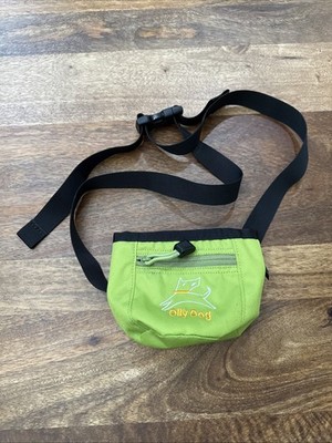 OllyDog Goodie Treat Bag Hands Free  Dog Training Treat Pouch Fanny Hip