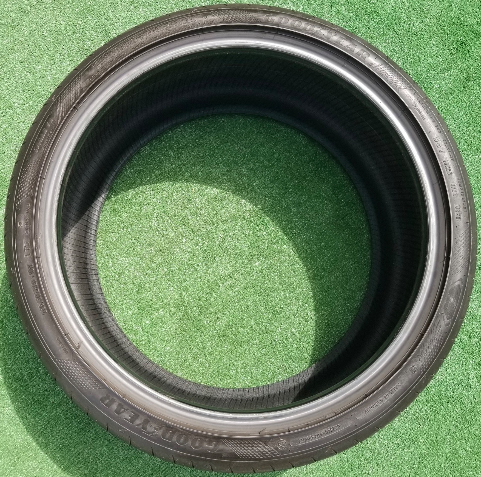 295/30R20 Goodyear Eagle F1 SuperSport Tire 295/30ZR20 101Y Lotus LTS 60% Tread