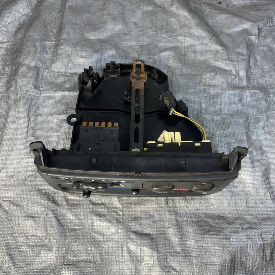 Saturn SL1 SL2 1996-1999 calor aire acondicionado temperatura climatización climatización Foto 2 de 4