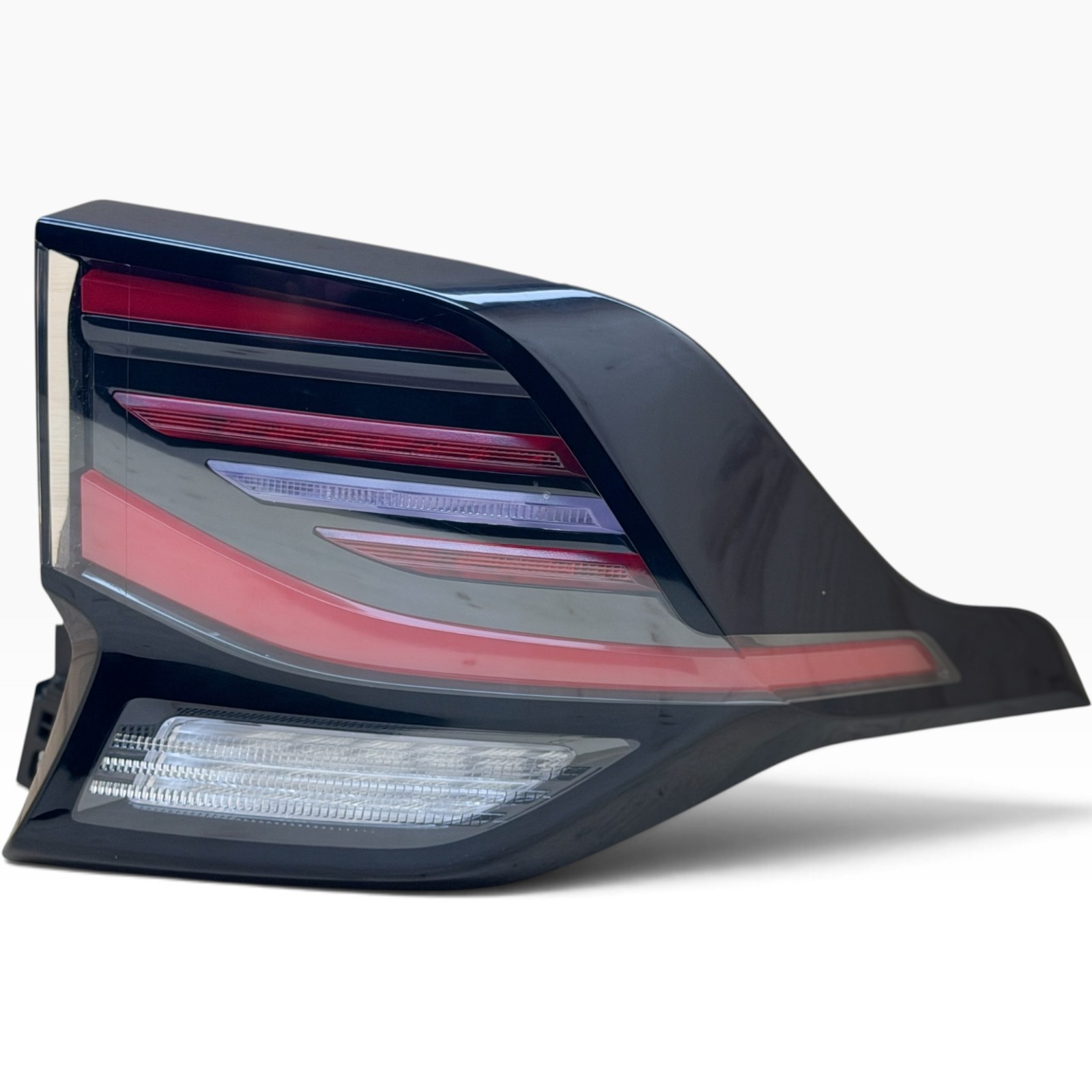 Fanale Posteriore Dx Destro LED Kia Sportage V 2021-2025 Originale 92402r2100 - Immagine 1