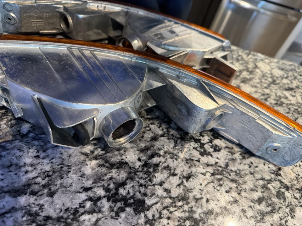 Cubiertas de luz de señal de giro ámbar OEM para Acura Integra 98-01 Foto 3 de 3