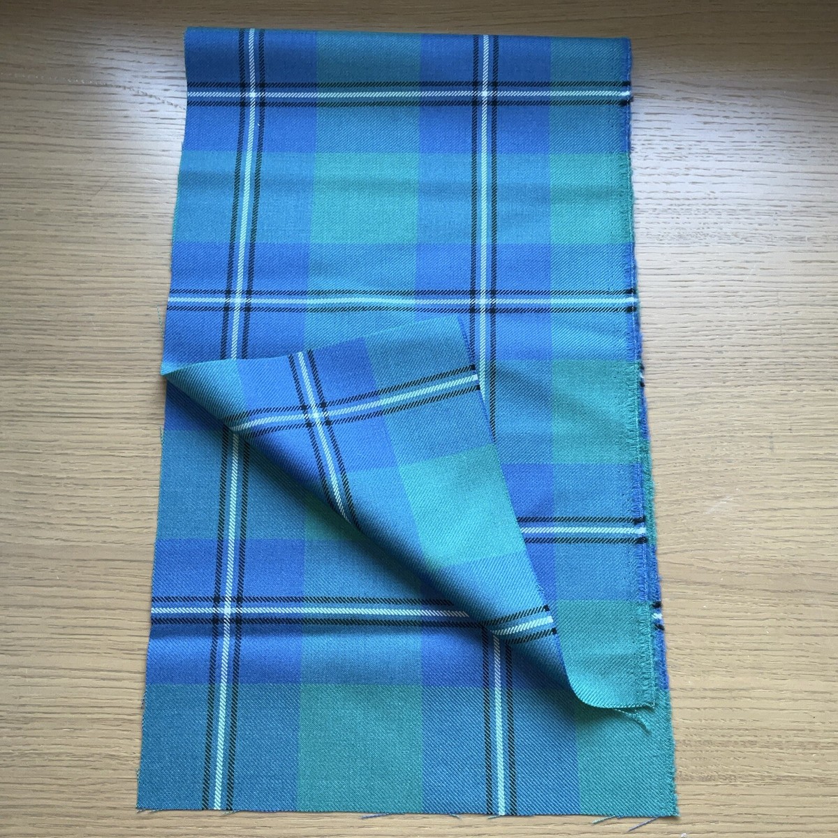 Irvine Ancient Tartan fabric Medium Weight 100% Wool 98cm x