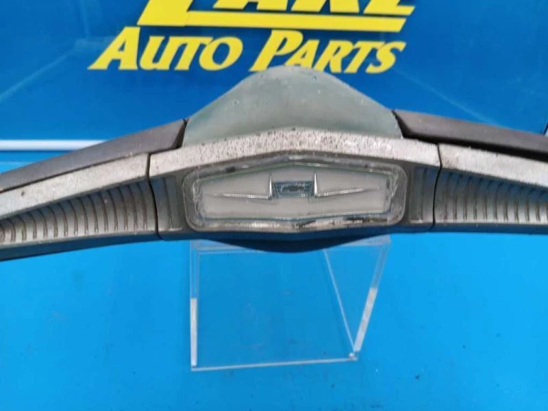 Chevrolet Biscayne 1958 volante con anillo de bocina/botón 1122372 Foto 3 de 4