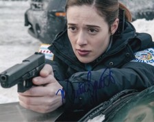 MARINA SQUERCIATI signed Autogramm 20x25cm CHICAGO FIRE PD in Person autograph
