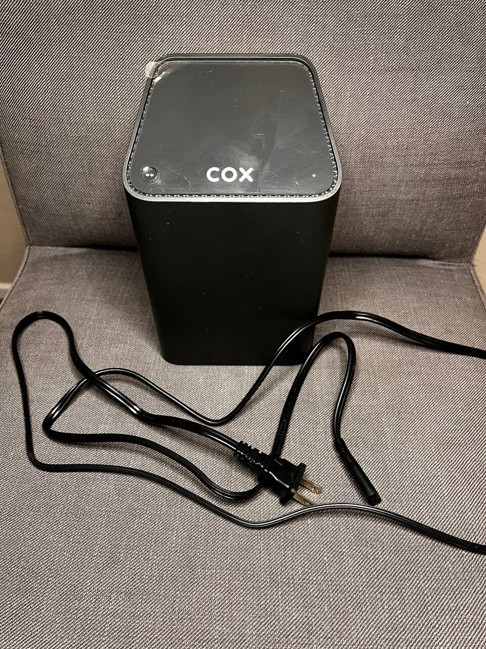 Cox Panoramic Cable Modem WIFI Gateway Modem Router with power cabel.