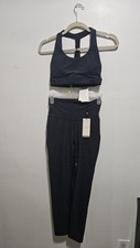conjunto sujetador calla deportivo talla xs, leggins talla S 7/8 nuevo color gris arte 171
