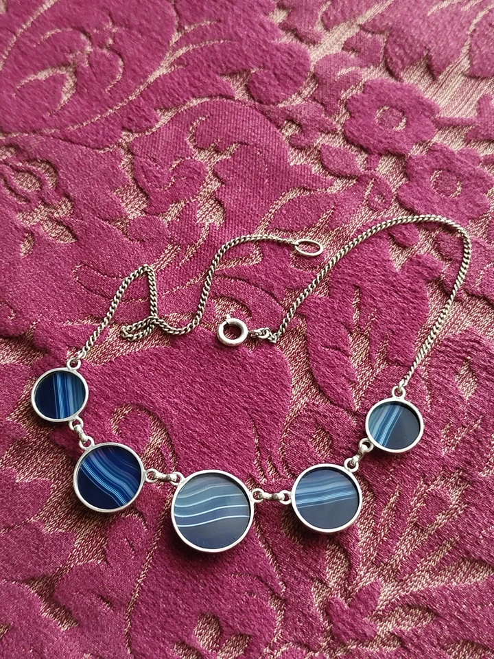 Silver 925 Blue Banded Agate Necklace with 5 Cabochons Vintage Antique - Image 3 of 4