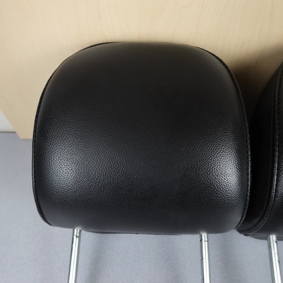 2008 - 2010 年克莱斯勒 300 前头枕套装一对左右黑色皮革原始设备制造商 — 第 2/4 张图片