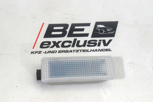 BMW X3 F25 xDrive20d Innenraumleuchte Fußraum Türverkleidung 6972605