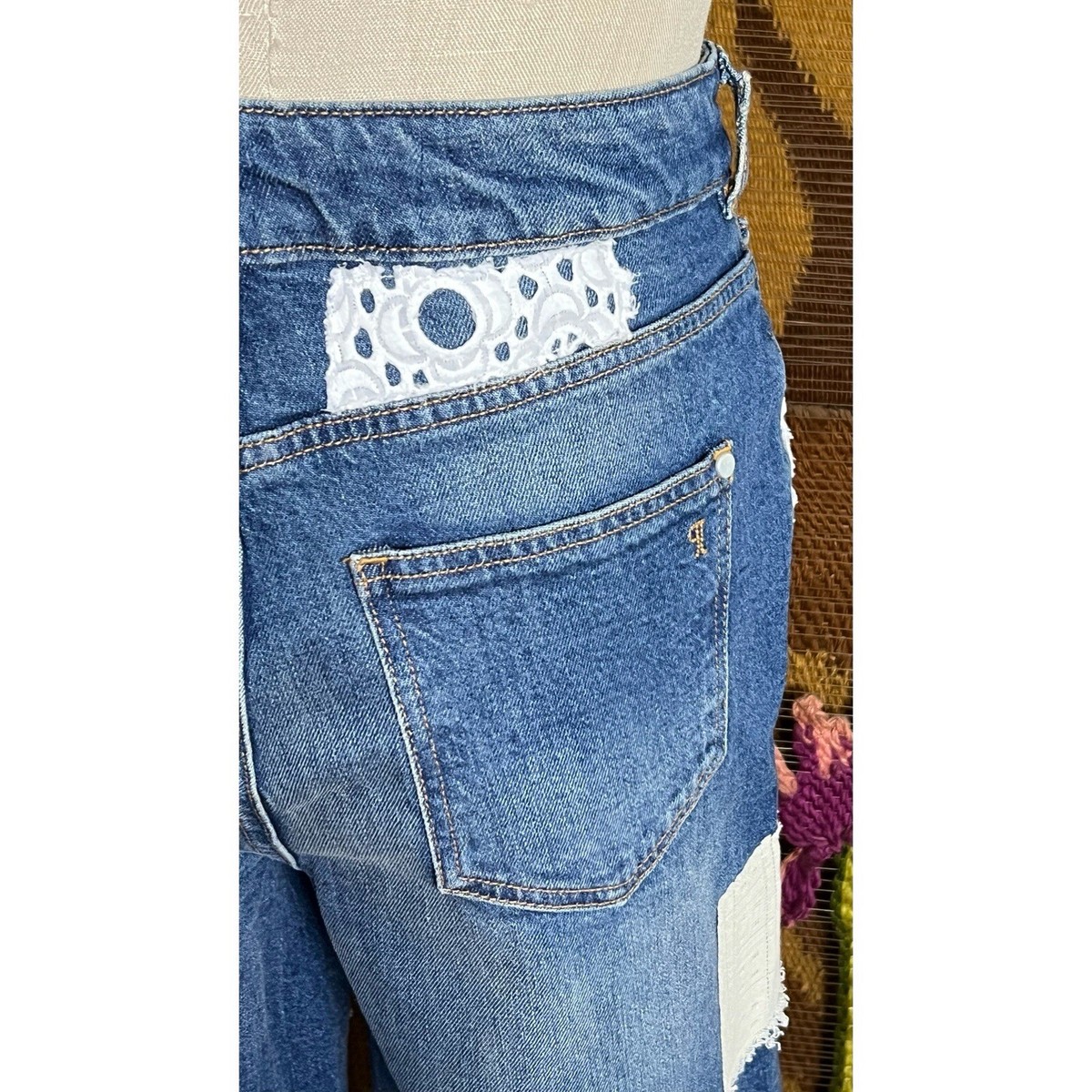Anthropologie ピルクロ パッチワークポケット デニムショーツ Anthropologie Pilcro Crafted Patchwork Denim Bermuda Shorts