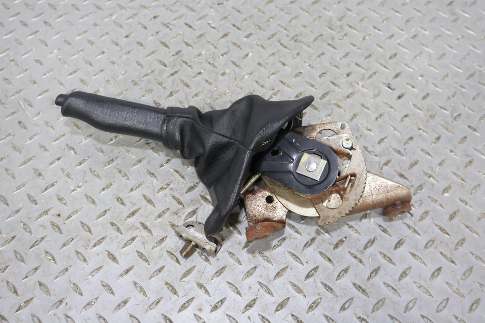 Palanca de manija de freno de estacionamiento de emergencia Plymouth Prowler 97-02 OEM Foto 3 de 4