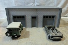 Custom Wood Front Finished Model 2-3 Car Garage w/Small Door 1/24-25 Diorama