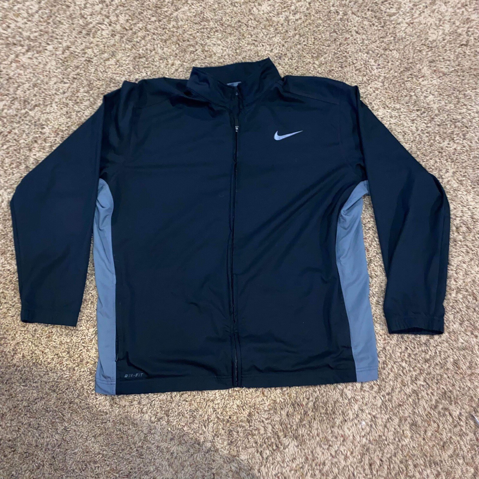 Nike Jacket Mens DriFit Black And Fray Full Zip Trac… Gem
