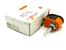 NEW EFECTOR IFM SID10ADBFPKG/US-100-IPF-SI1000 FLOW SENSOR SID10ADBFPKGUS100IPF