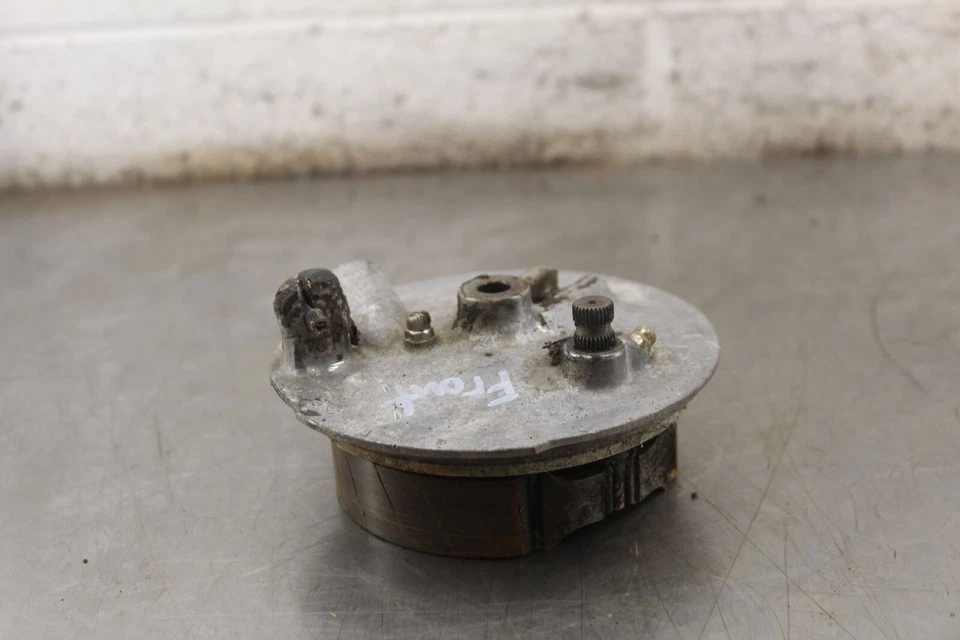 1967 Yamaha YL2 100 FRONT BRAKE DRUM ASSEMBLY U718 - Image 2 of 4