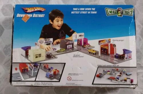 Hot Wheels City Set Downtown District Play Set Used Missing 2 Mini Signs - Picture 4 of 8