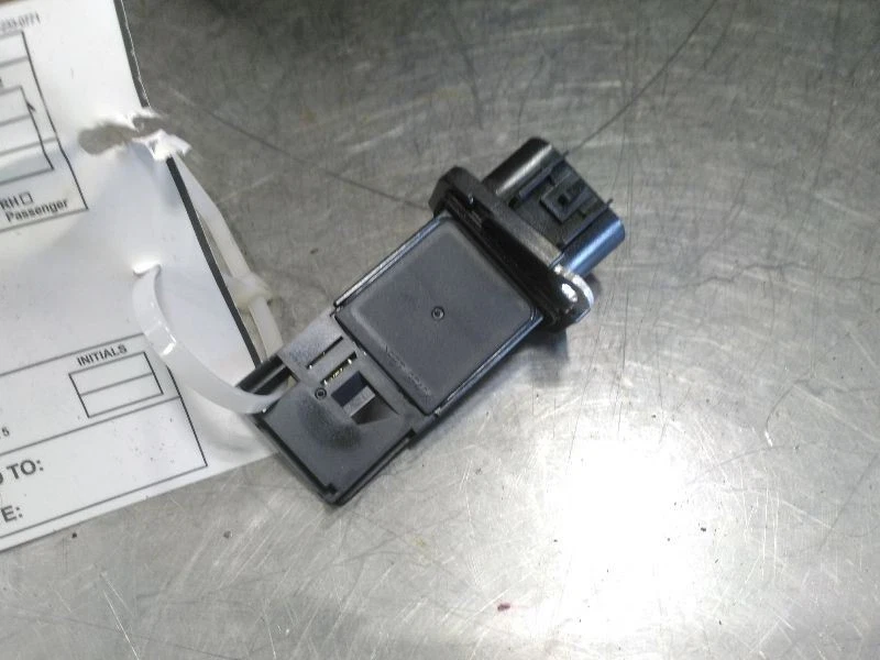 Medidor de flujo de aire compatible con 06-13 CORVETTE 117551 Foto 3 de 4