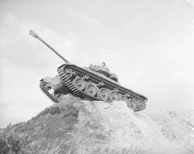 Centurion tank perched a rocky ridge Developed in 1944 centurion f- Old Photo