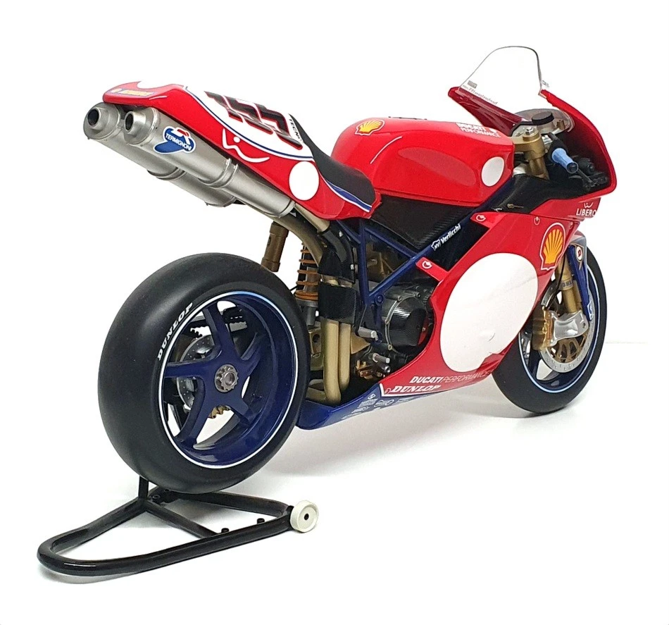 Minichamps 1/6 Scale 062 021255 - Ducati 998R B. Bostrom WSB 2002 - Image 2 of 4