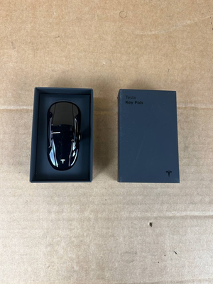 Tesla モデル3用 キーレスエントリーキー ブラック NEW OEM TESLA Model 3 Y 2017-2025 Smart Key Fob keyfob 1819445-00
