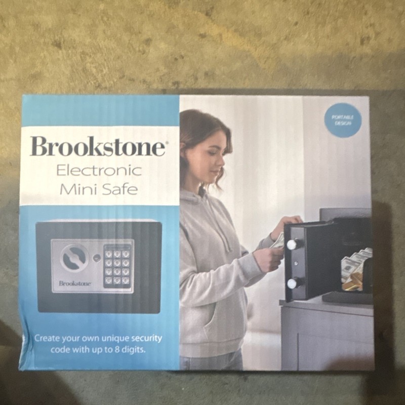 Brookstone Electronic Mini Safe BR-HMSF-900 Black Steel Portable Anti-Burglary