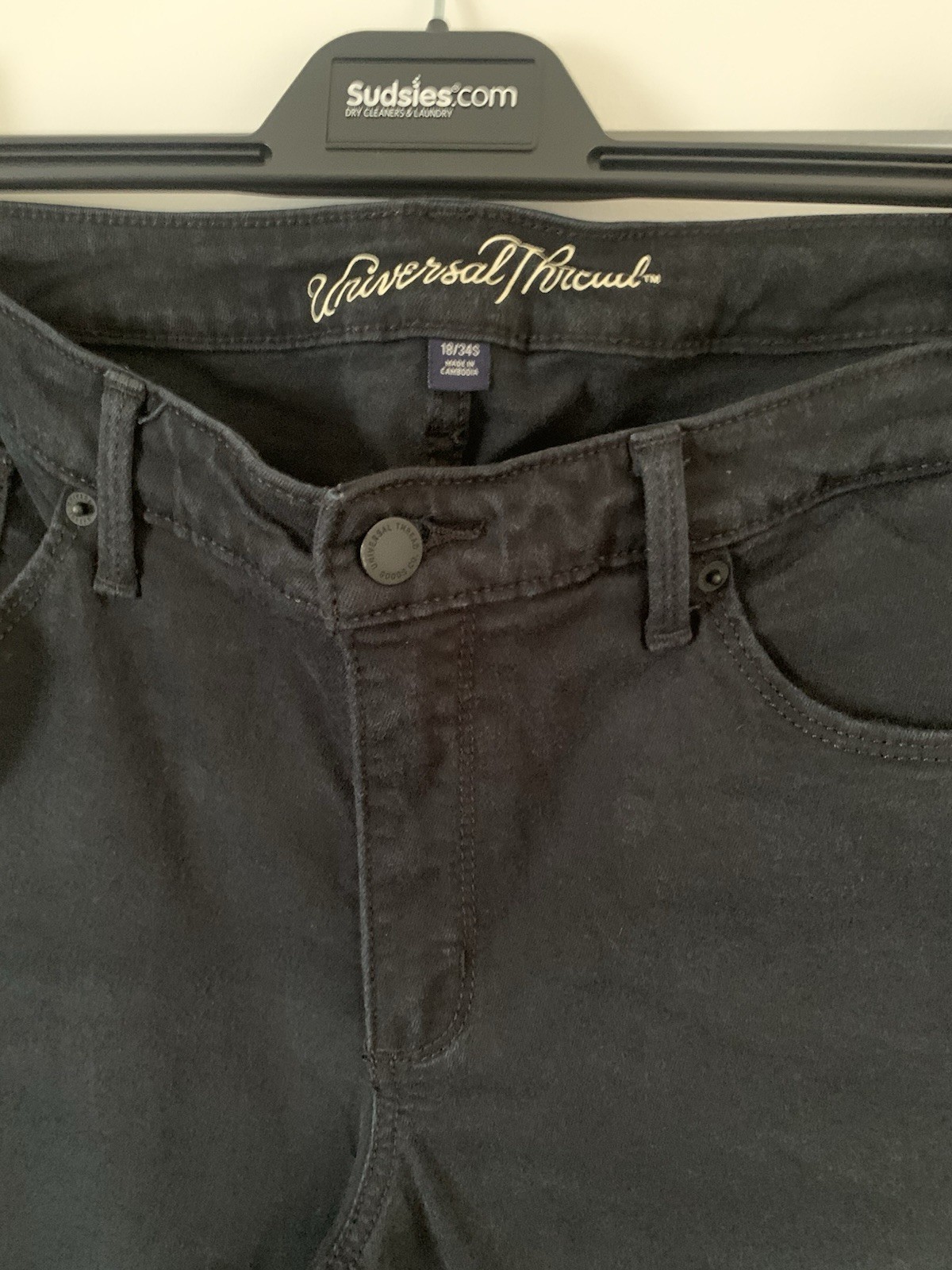 - Universal Thread Black Washed Straight Ankle Je… - image 4