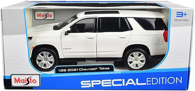 2021 Chevy Tahoe White with Sunroof Special Edition 1/26 Diecast Model Car 31533